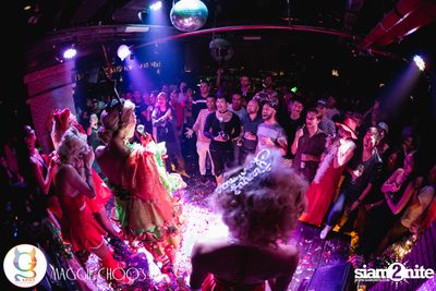 Ho Ho Ho X'Mas Party ที่ แม็กกี้ ชูส์ — photo 240