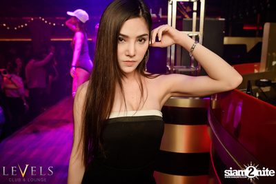 Rave Radio ที่ เลเวลส์ — photo 59