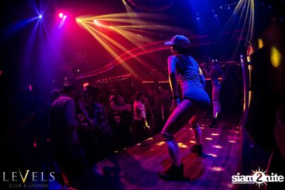 Rave Radio ที่ เลเวลส์ — photo 62