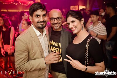 Rave Radio ที่ เลเวลส์ — photo 65