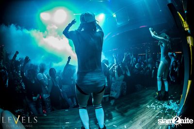 Rave Radio ที่ เลเวลส์ — photo 83