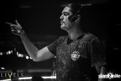 Rave Radio ที่ เลเวลส์ — photo 109