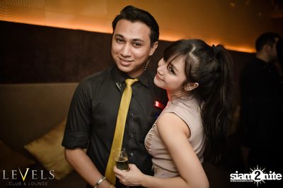 Rave Radio ที่ เลเวลส์ — photo 123