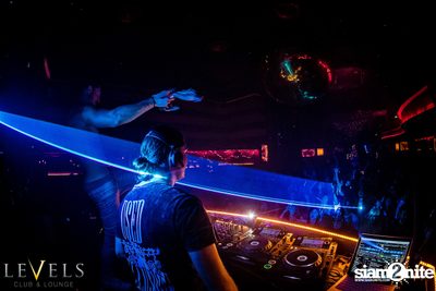 Rave Radio ที่ เลเวลส์ — photo 126