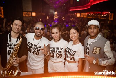 ปาร์ตี้คืนวันศุกร์ ที่ร้าน เลเวล, สุขุมวิท ซอย 11 — photo 10