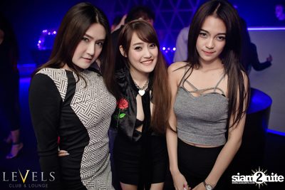 ปาร์ตี้คืนวันศุกร์ ที่ร้าน เลเวล, สุขุมวิท ซอย 11 — photo 15