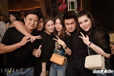 ปาร์ตี้คืนวันศุกร์ ที่ร้าน เลเวล, สุขุมวิท ซอย 11 — photo 53
