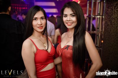 ปาร์ตี้คืนวันศุกร์ ที่ร้าน เลเวล, สุขุมวิท ซอย 11 — photo 78