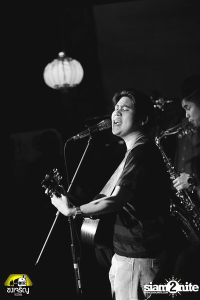Atom Live Concert at Chongjaroen Festival — photo 77