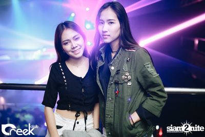 Count Down 2017 ที่ ครีก คลับ — photo 63