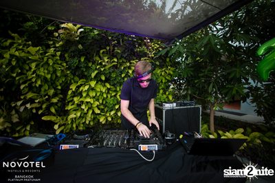 Miami Pool NYE Party at Novotel Bangkok Platinum — photo 9