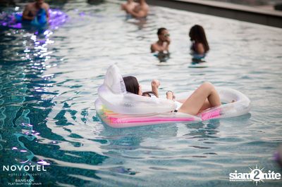 Miami Pool NYE Party at Novotel Bangkok Platinum — photo 14