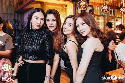 New Year's Eve ที่ร้าน แฮปปี้ ฟิช, เอเชีย ทีค เดอะ ริเวอร์ฟร้อนท์ — photo 83