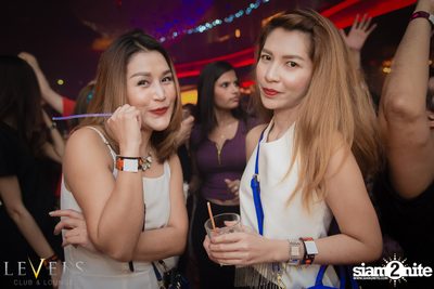 New Year's Eve ที่ เลเวลส์ — photo 15