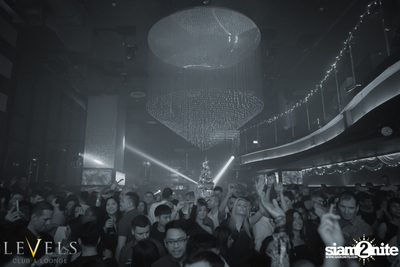 New Year's Eve ที่ เลเวลส์ — photo 17