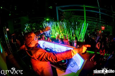 Spectre Masquerade Party ที่ แอมบาร์  — photo 39
