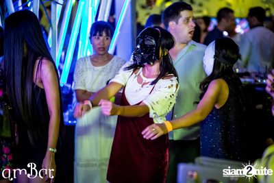 Spectre Masquerade Party ที่ แอมบาร์  — photo 71
