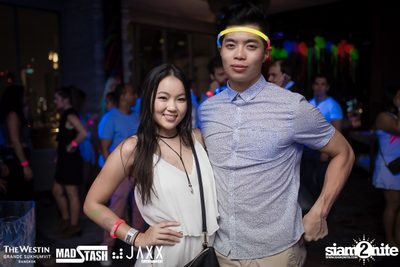 New Year's Eve Glow In The Dark Party ที่ เดอะ เวสทิน แกรนด์ — photo 42