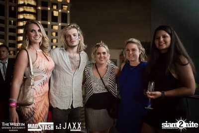 New Year's Eve Glow In The Dark Party ที่ เดอะ เวสทิน แกรนด์ — photo 79
