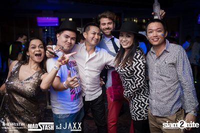New Year's Eve Glow In The Dark Party ที่ เดอะ เวสทิน แกรนด์ — photo 86