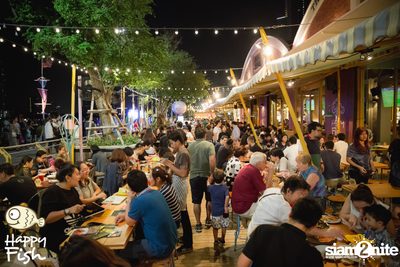 ปาร์ตี้คืนวันวันอาทิตย์ ที่ร้าน แฮปปี้ ฟิช, เอเชียทีค เดอะ ริเวอร์ฟร้อนท์ — photo 19