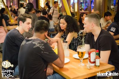 ปาร์ตี้คืนวันวันอาทิตย์ ที่ร้าน แฮปปี้ ฟิช, เอเชียทีค เดอะ ริเวอร์ฟร้อนท์ — photo 28