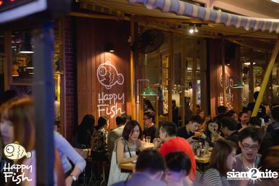 ปาร์ตี้คืนวันวันอาทิตย์ ที่ร้าน แฮปปี้ ฟิช, เอเชียทีค เดอะ ริเวอร์ฟร้อนท์ — photo 48