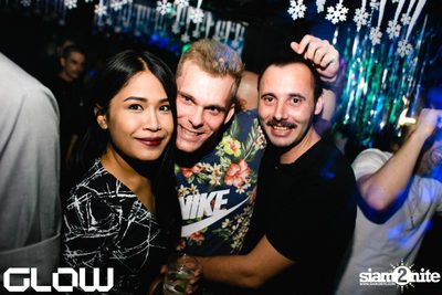 NYE 2017 w/ Alexkid & Julia Govor at GLOW — photo 63