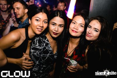 NYE 2017 w/ Alexkid & Julia Govor at GLOW — photo 68