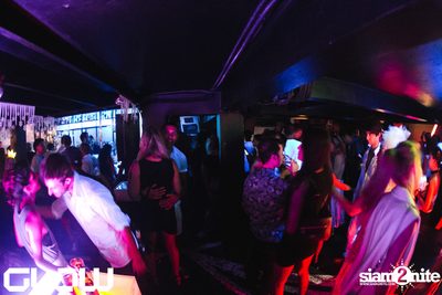 NYE 2017 w/ Alexkid & Julia Govor at GLOW — photo 95