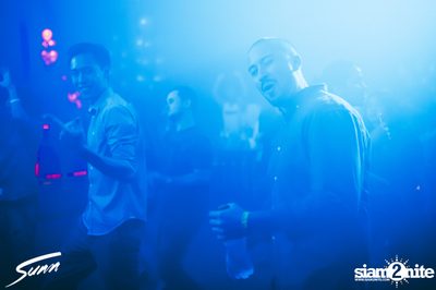Sunn New Year's Eve กับ Nils Hoffman ที่ ไลฟ์ อาร์ซีเอ — photo 45