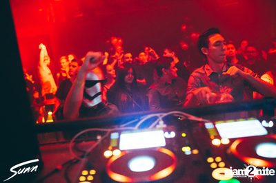 Sunn New Year's Eve กับ Nils Hoffman ที่ ไลฟ์ อาร์ซีเอ — photo 51