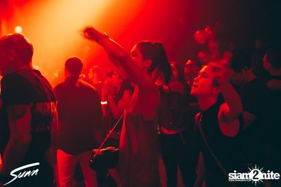 Sunn New Year's Eve กับ Nils Hoffman ที่ ไลฟ์ อาร์ซีเอ — photo 70