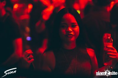 Sunn New Year's Eve กับ Nils Hoffman ที่ ไลฟ์ อาร์ซีเอ — photo 72
