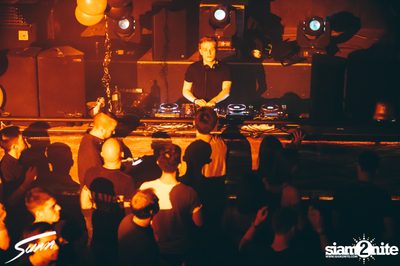 Sunn New Year's Eve กับ Nils Hoffman ที่ ไลฟ์ อาร์ซีเอ — photo 78