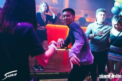 Sunn New Year's Eve กับ Nils Hoffman ที่ ไลฟ์ อาร์ซีเอ — photo 87
