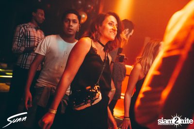 Sunn New Year's Eve กับ Nils Hoffman ที่ ไลฟ์ อาร์ซีเอ — photo 90