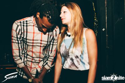 Sunn New Year's Eve กับ Nils Hoffman ที่ ไลฟ์ อาร์ซีเอ — photo 97