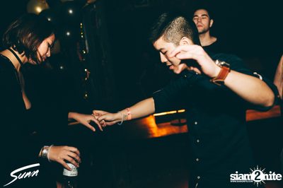 Sunn New Year's Eve กับ Nils Hoffman ที่ ไลฟ์ อาร์ซีเอ — photo 104