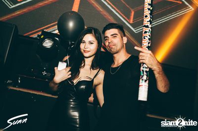 Sunn New Year's Eve กับ Nils Hoffman ที่ ไลฟ์ อาร์ซีเอ — photo 106