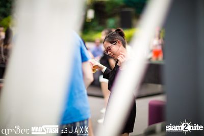 amWET & Hooters Foam Pool Party ที่ แอมบาร์ — photo 47