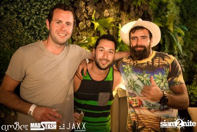 amWET & Hooters Foam Pool Party ที่ แอมบาร์ — photo 120