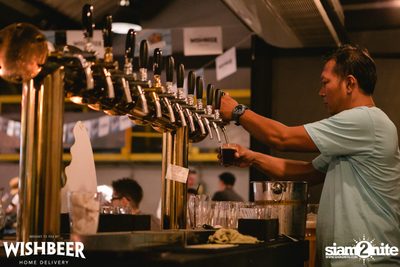 Lost Coast Tap Takeover ที่ วิชเบียร์ โฮม บาร์ — photo 36