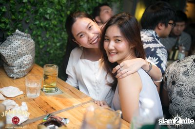 คืนวันเสาร์ ที่ร้าน เท เอกมัย — photo 5