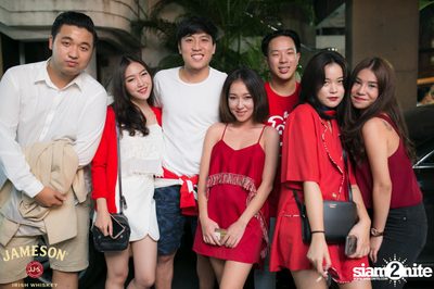 คืนวันเสาร์ ที่ร้าน เท เอกมัย — photo 59
