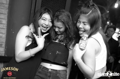 คืนวันเสาร์ ที่ร้าน เท เอกมัย — photo 67