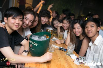 คืนวันเสาร์ ที่ร้าน เท เอกมัย — photo 103