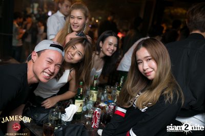 คืนวันเสาร์ ที่ร้าน เท เอกมัย — photo 136