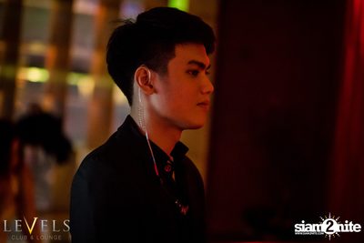 Thomas Gold ที่ เลเวลส์ — photo 14