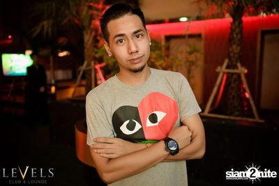 Thomas Gold ที่ เลเวลส์ — photo 17